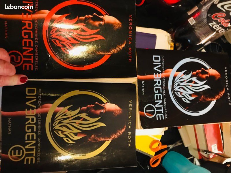 3 livres Divergente 1 2 et 3 (image 2)