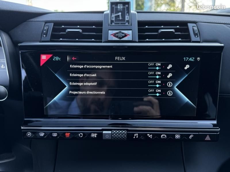 Ds DS 7 Crossback E-TENSE 4x4 300 Rivoli (image 38)