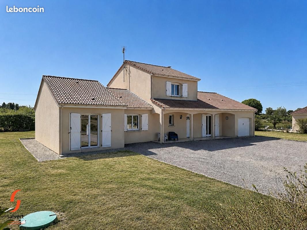 Maison 7 pièces 171 m² · à Saint-Angel · 171 m² · 229 500 €