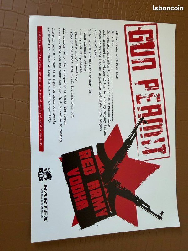 Rare coffret Red Army Vodka AK47 – caisse bois + 6 verres (image 6)