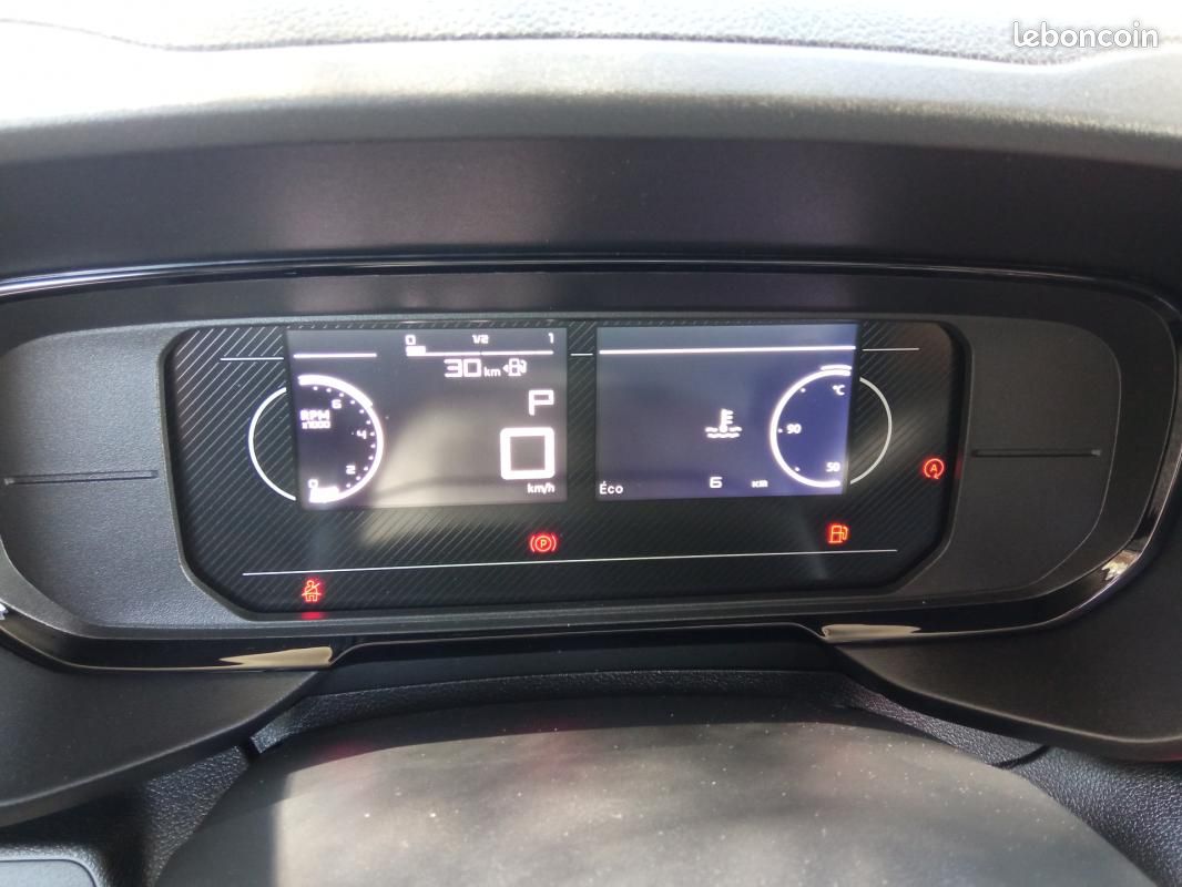 Toyota Proace City FOURGON MEDIUM 1.5L 130 D-4D BVA START+PACK CONFORT+3 PLACES MODUWORK+CARPLAY+... (image 15)