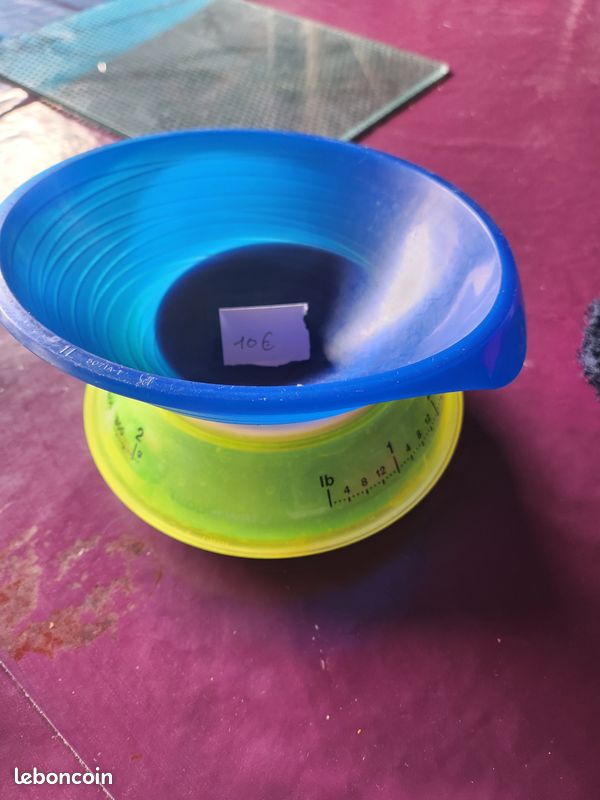 Balance tupperware (image 1)