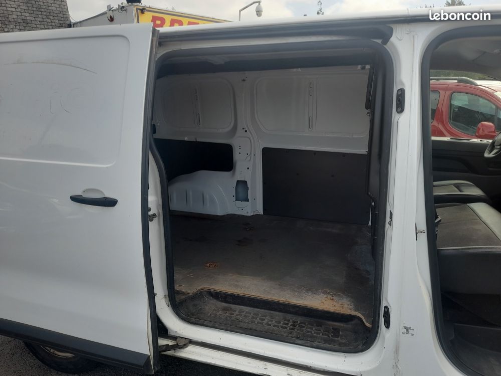 Citroen jumpy iv 1.5 bluehdi 120 (image 8)