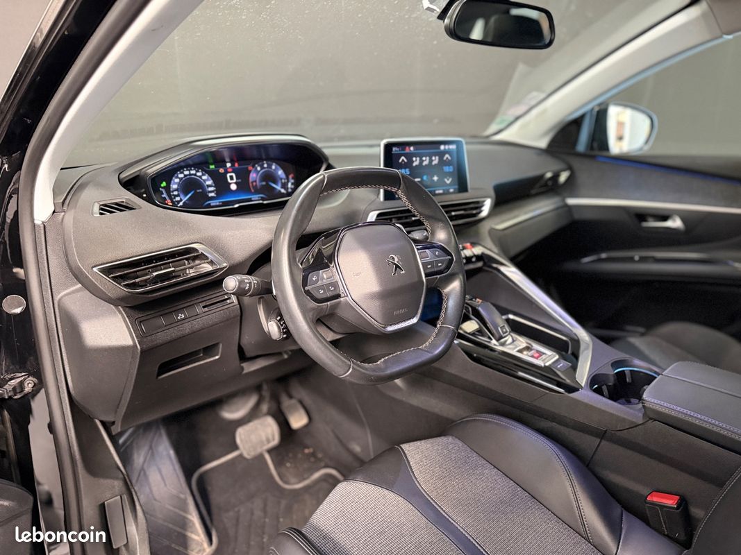 PEUGEOT 3008 1.6 Puretech 180ch SS EAT8 Allure (image 14)