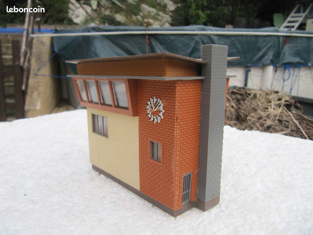 Lot De 4 Maisons + Gare + Poste D'aiguillage + Cabanons MOBA/POLA HO - Occasion