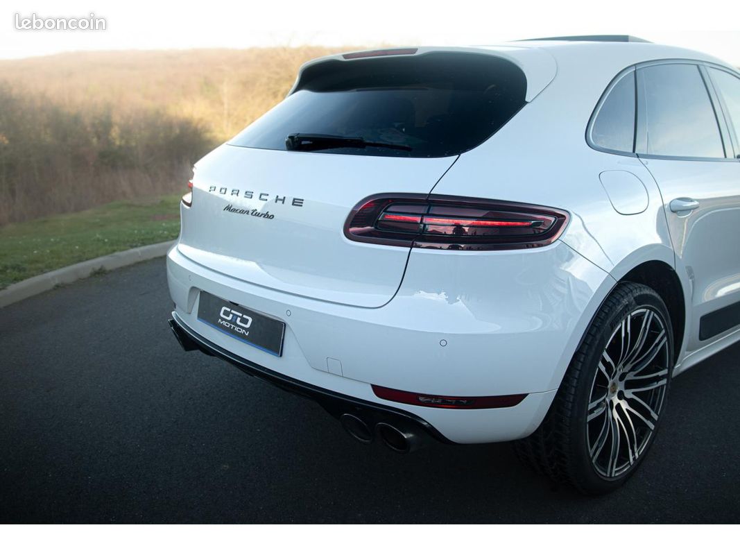 PORSCHE MACAN Turbo Pack Performance 440ch 3.6i V6 - 440 - BV PDK TYPE 95B (image 15)
