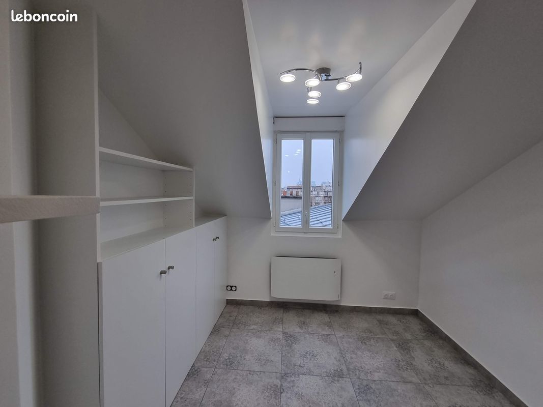 Appartement 1 pièce 12 m² · à Colombes · 11,5 m² · 520 €/mois