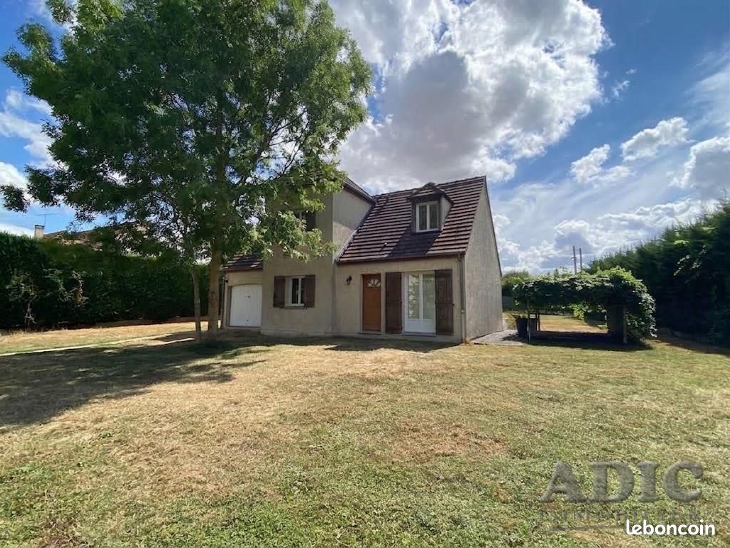 Maison 4 pièces 93 m² · à Saint-Mard · 93 m² · 382 000 €