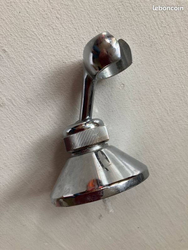 Support Pomme de douche à visser, à rotule (image 1)
