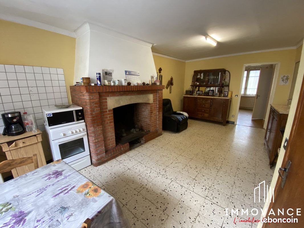 Maison 6 pièces 109 m² · à Saint-Jean-du-Bruel · 109 m² · 113 000 €