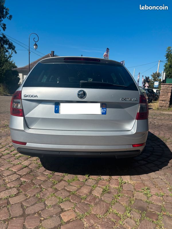 Skoda Octavia III phase 2 1.6L TDI 115 de 2018 BUDGET: 12 500 TTC (image 2)
