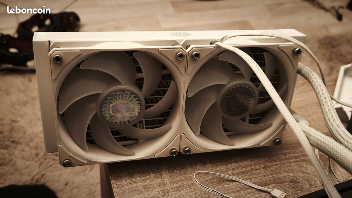 Z590 AORUS ELITE AX + i7 11700K + 2X8 go DDR4 CORSAIR VENGEANCE 3000MHZ + Cooler Master MasterLiquid ML240L V2 RGB White Edition (image 2)