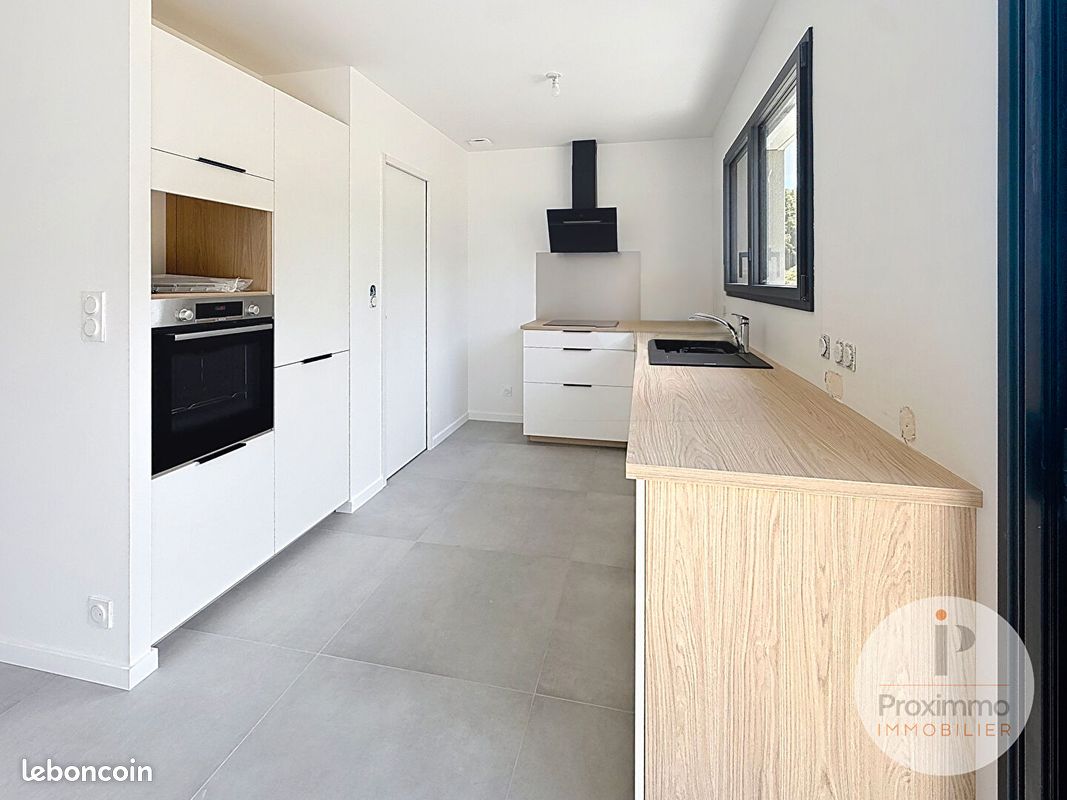 Maison 5 pièces 120 m² · à Guichen · 120 m² · 1 200 €