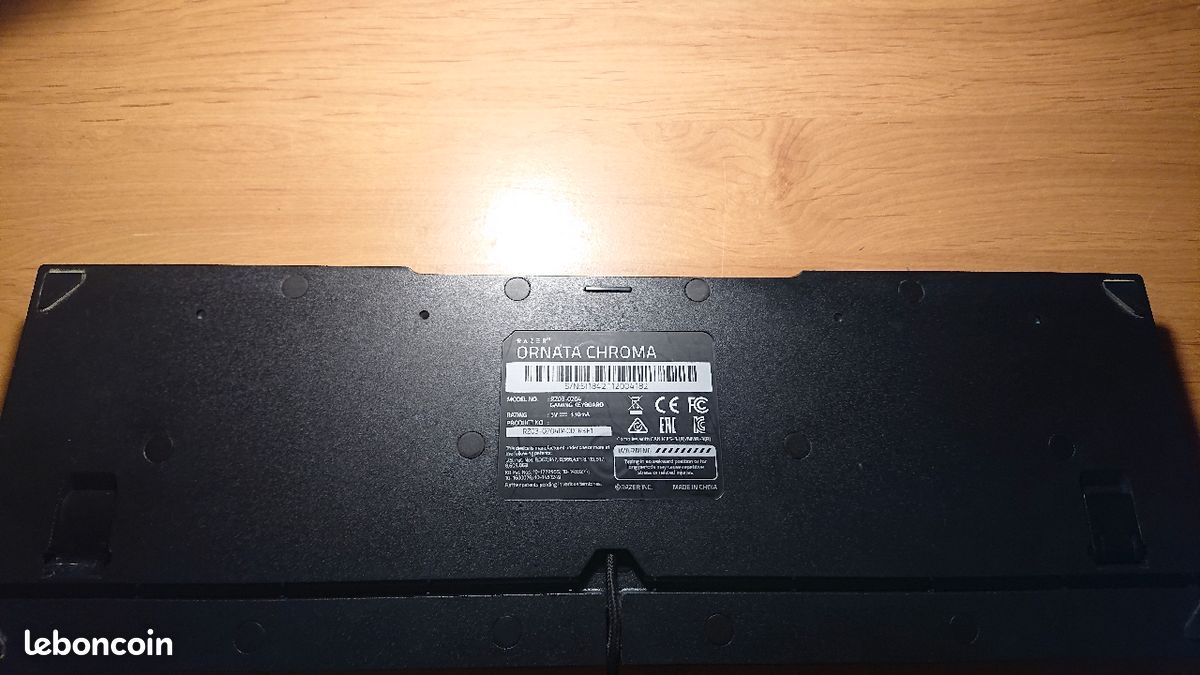 Clavier razer ornata chroma (image 3)
