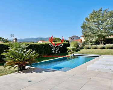 Maison 1 470 000 € - 193 m²