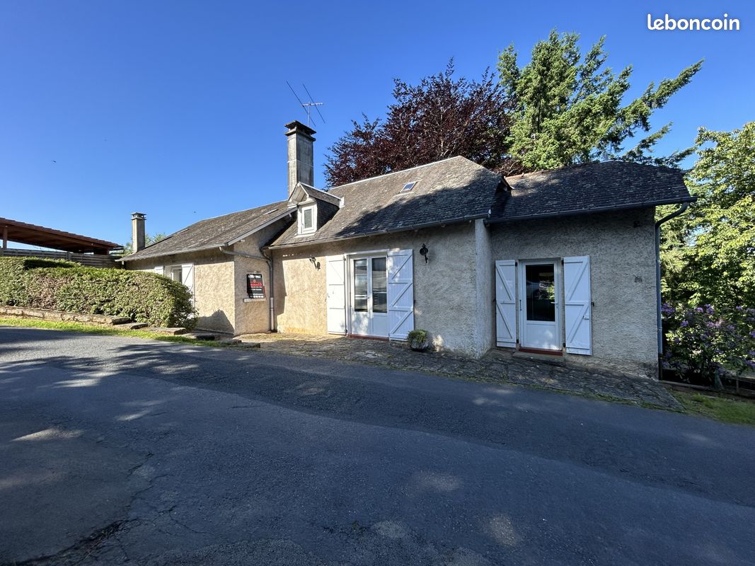 Maison 4 pièces 94 m² · à Seilhac · 94 m² · 66 000 €