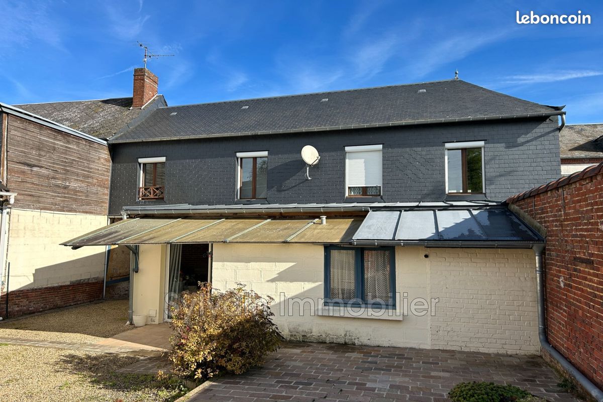 Maison 6 pièces 123 m² · à Feuquières · 123 m² · 156 000 €