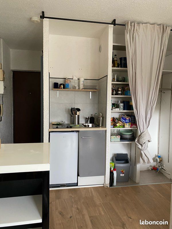 Studio Saint-Michel 17m2 + parking (image 3)