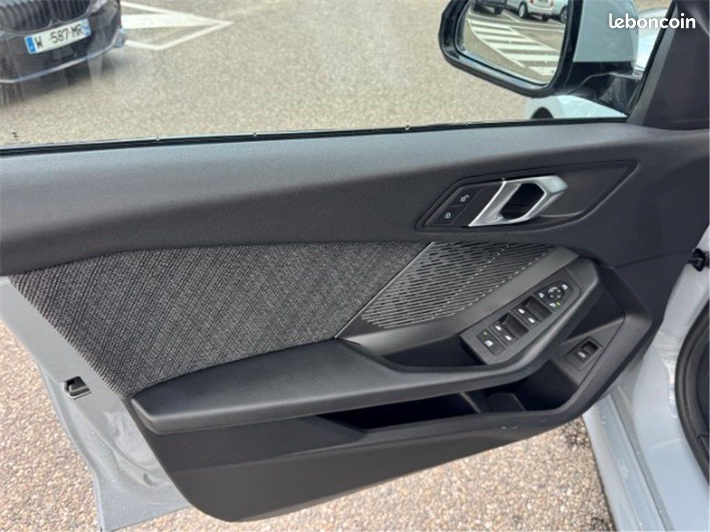 BMW Série 1 F70 120d 163 ch DKG7 M Sport Design (image 10)