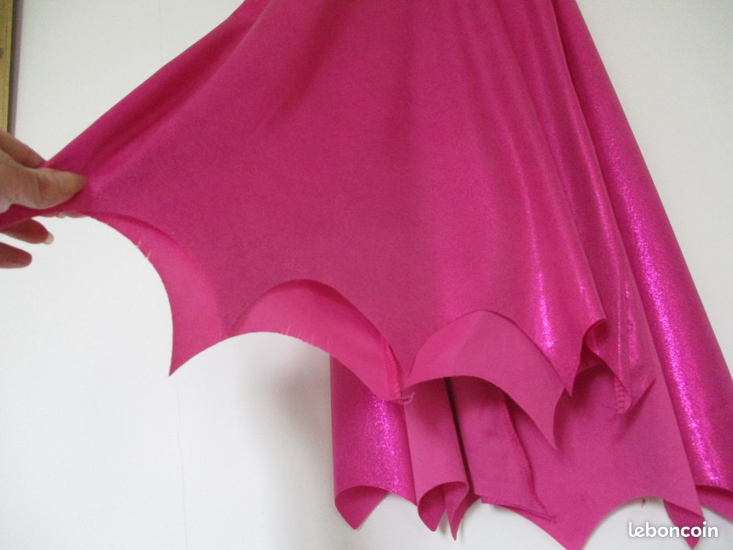 Déguisement anglais de Batgirl taille 5/7 ans (taille M) de marque Batgirl tbe (image 7)