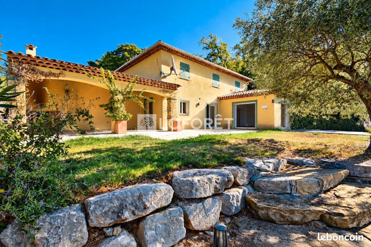 Maison 7 pièces 210 m² · à Montauroux · 210 m² · 840 000 €
