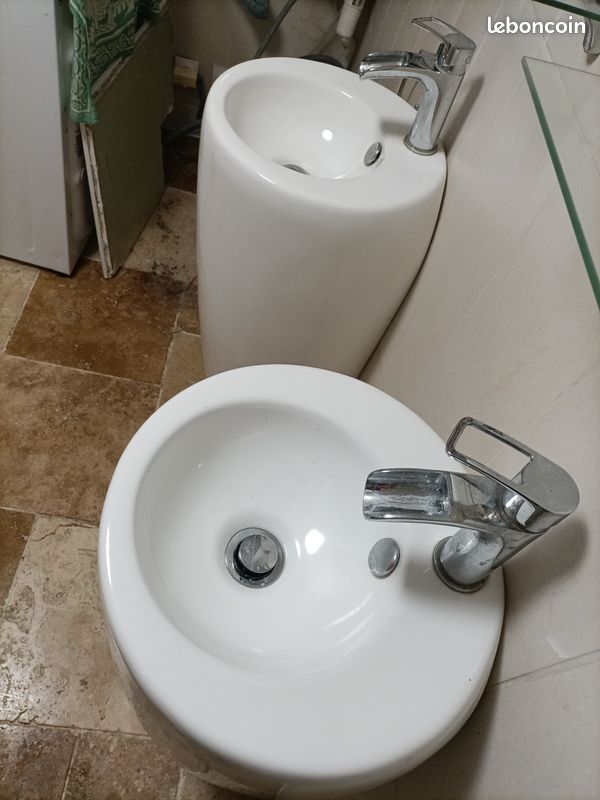 Mitigeur de lavabo chromé effet chute d'eau GoodHome Olmeto (image 2)