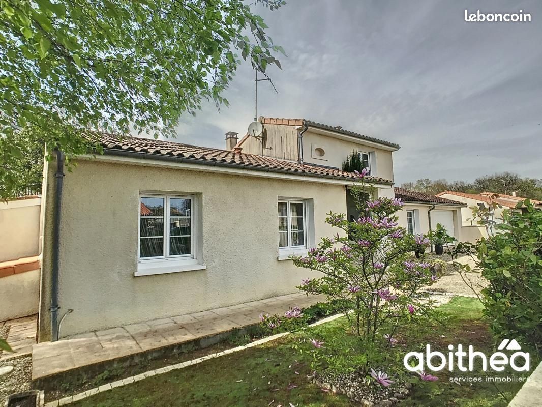 Maison 7 pièces 154 m² - Puymoyen 16400 (image principale 7)