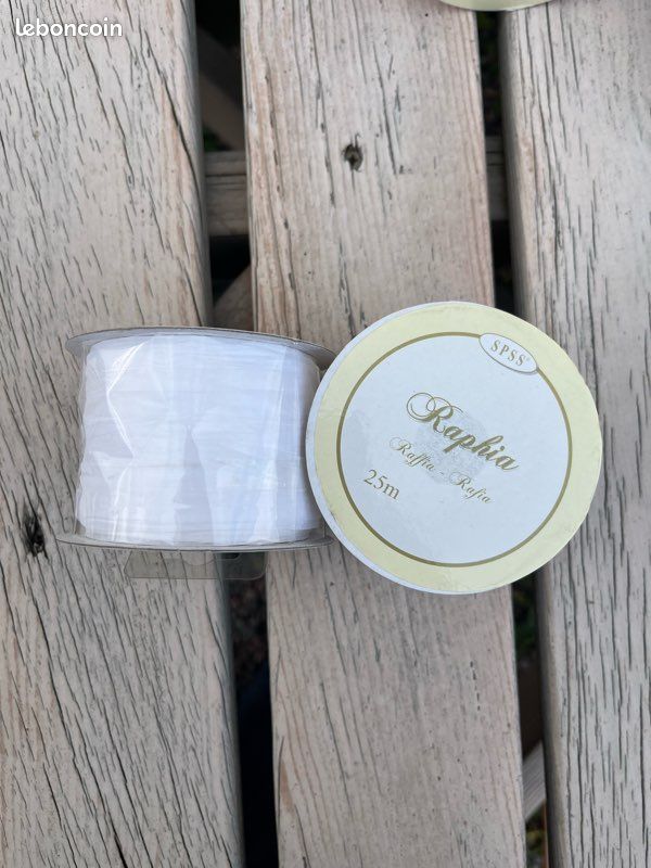 Raphia rose vert et blanc (image 2)