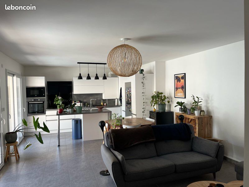 Appartement 3 pièces 75 m² · à Maubec · 75 m² · 1 070 €/mois