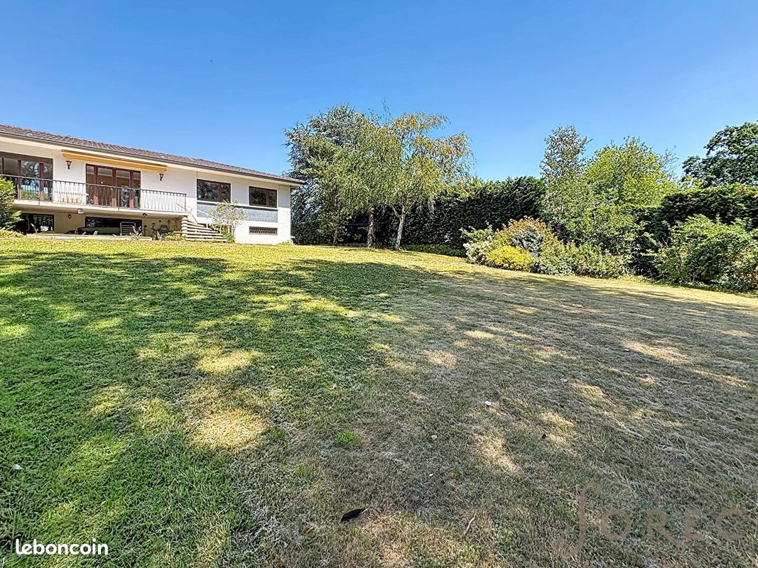 Maison 8 pièces 181 m² · à Marly · 181 m² · 440 000 €