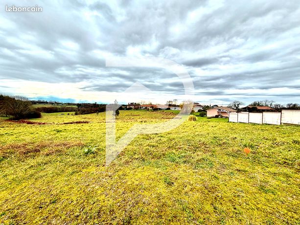 Terrain 1839 m² BEYRIES