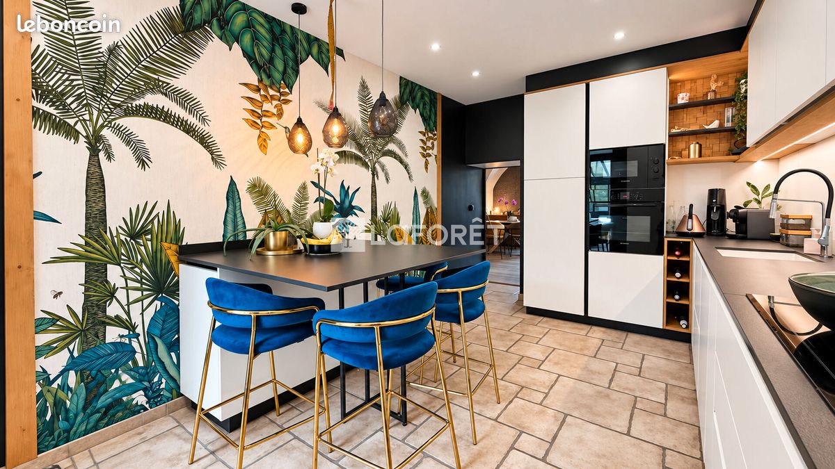 Maison 6 pièces 175 m² · à Mercury · 175 m² · 730 000 €