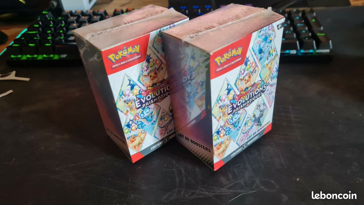 Pokémon JCC : L'extension Évolutions Prismatiques se dévoile Pokémon JCC : L'extension Évolutions Prismatiques se dévoile