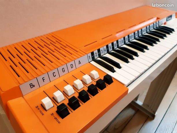 Orgue électrique Bontempi Hi-Fuga 26 années 60