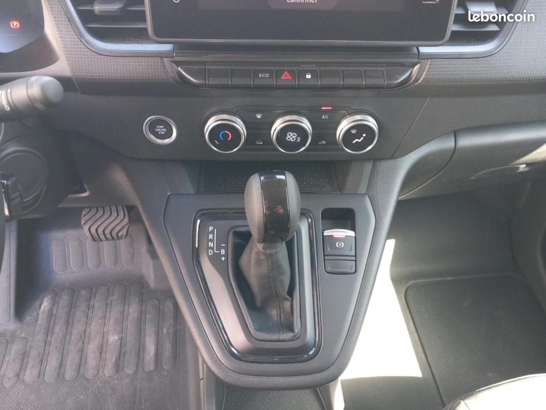Renault Kangoo Van E-TECH ELECTRIQUE EL FG TOLE L2 AC11 GSR2 EXTRA (image 15)