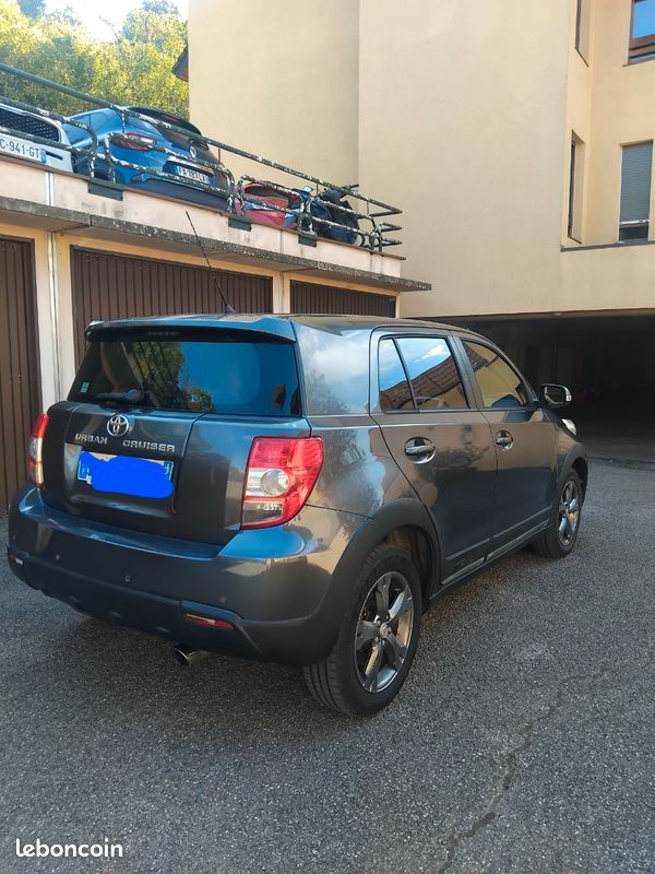 Toyota URBAN CRUISER 1.4 D4D 4WD 4x4 (image 2)