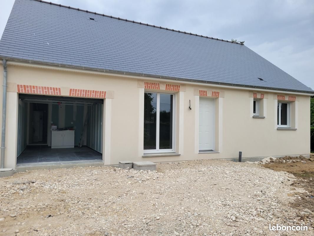 Maison 4 pièces 83 m² · à Viglain · 83 m² · 1 000 €