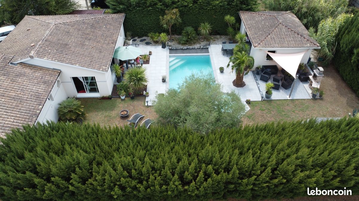 Maison 6 pièces 118 m² · à Saint-Laurent-d'Arce · 118 m² · 346 500 €