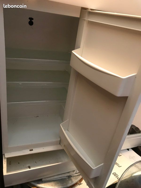 À vendre armoire de toilette (image 2)