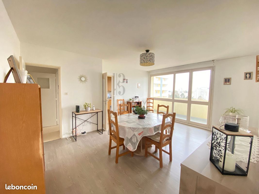 Appartement 4 pièces 74 m² · à Saint-Quentin · 74 m² · 39 500 €