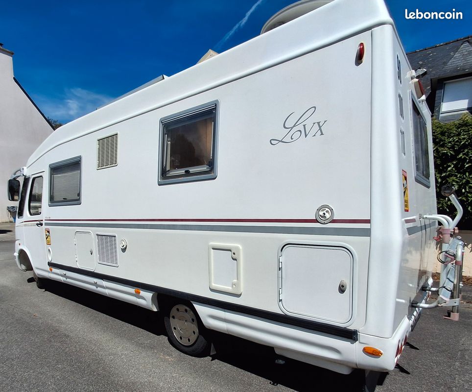 Camping car Le Voyageur Lvx7 poids lourd (image 10)