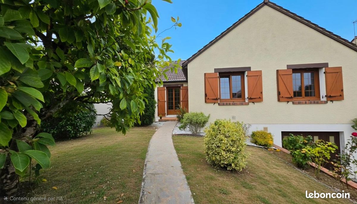 Maison 4 pièces 90 m² · à Fleury-les-Aubrais · 90 m² · 274 920 €
