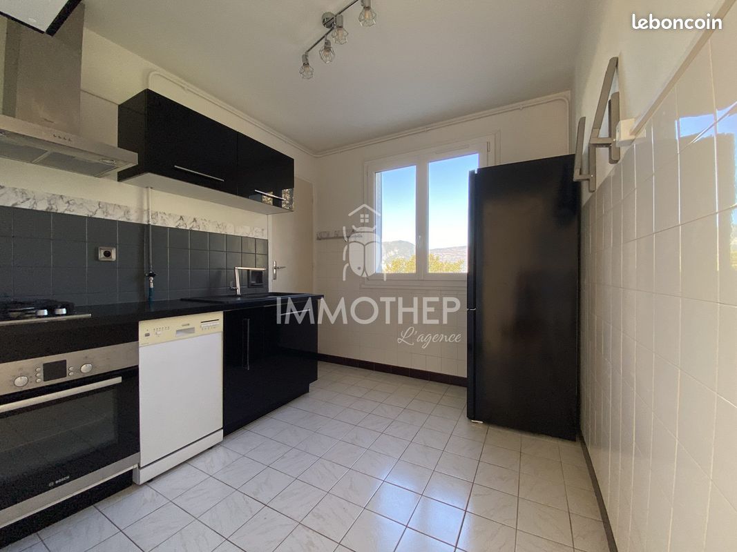 Appartement 3 pièces 54 m² · à Saint-Égrève · 54 m² · 735 €/mois