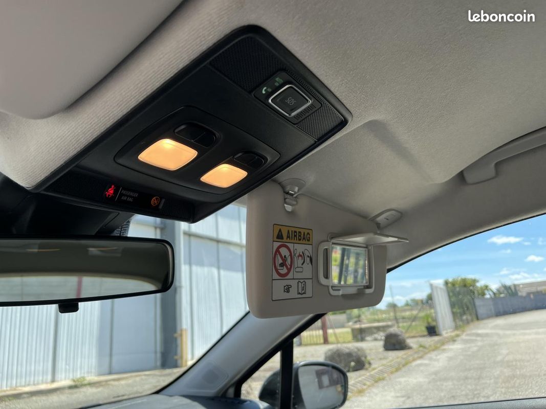 RENAULT CLIO V (5) Equilibre (CARPLAY SANS FIL) 1.0 Tce - 90 BERLINE PHASE 1 (image 37)