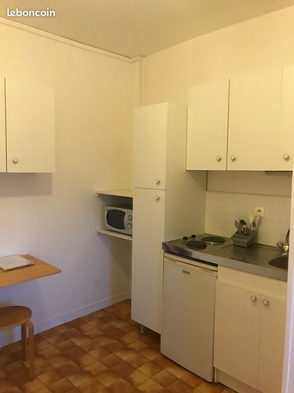Appartement 1 pièce 12 m² · à Lille · 12 m² · 350 €/mois