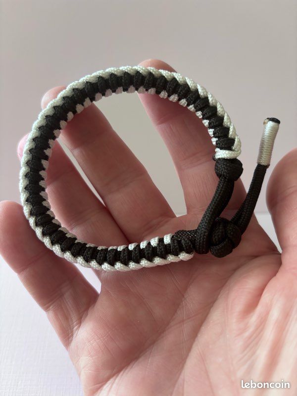 Bracelet (image 3)