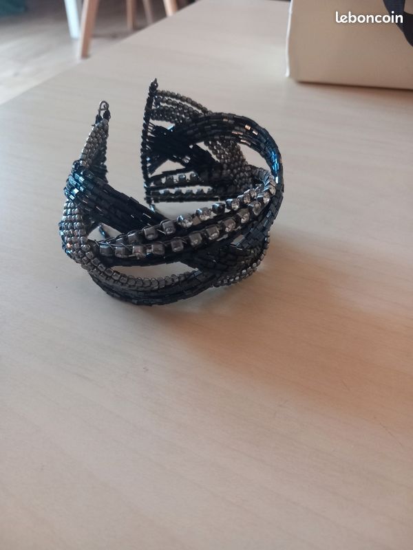 Bracelet manchette strass (image 3)