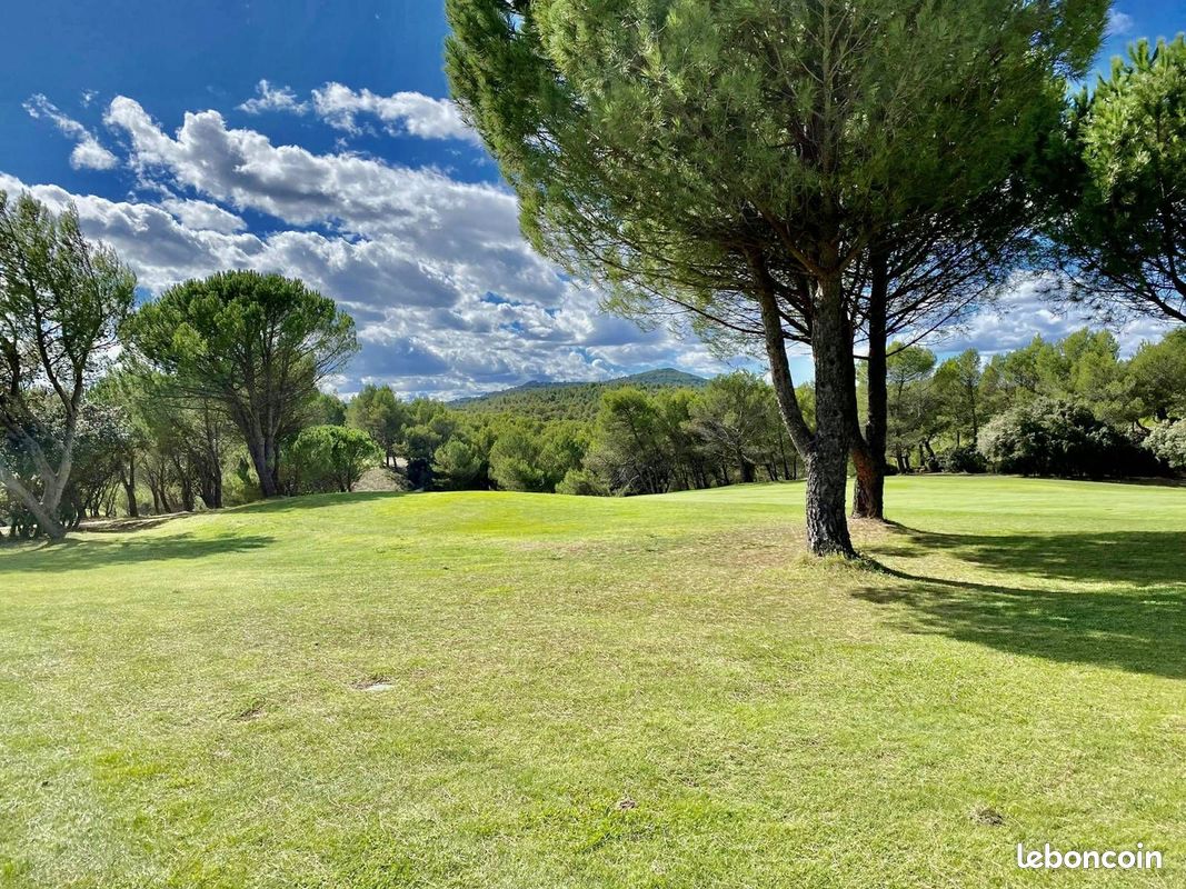 Terrain 600 m² · à Villevaudé · 158 000 €