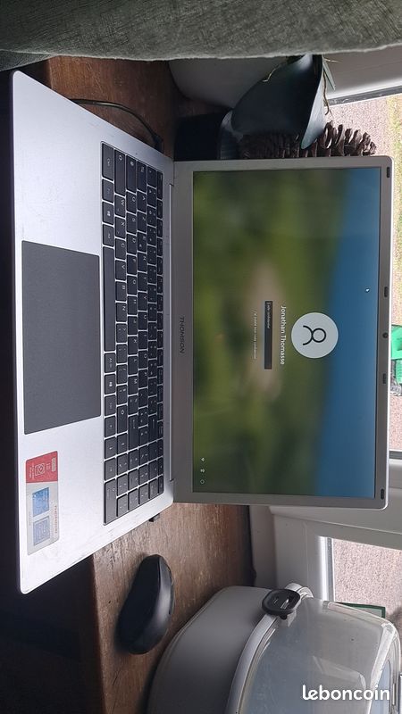 Ordinateur portable Thomson (image 1)