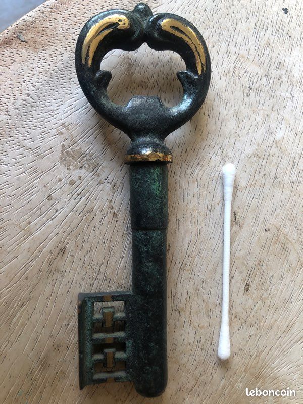 Décapsuleur tire bouchon bronze (image 1)